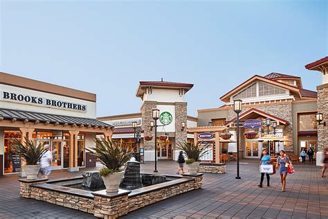 paragon outlets livermore ca